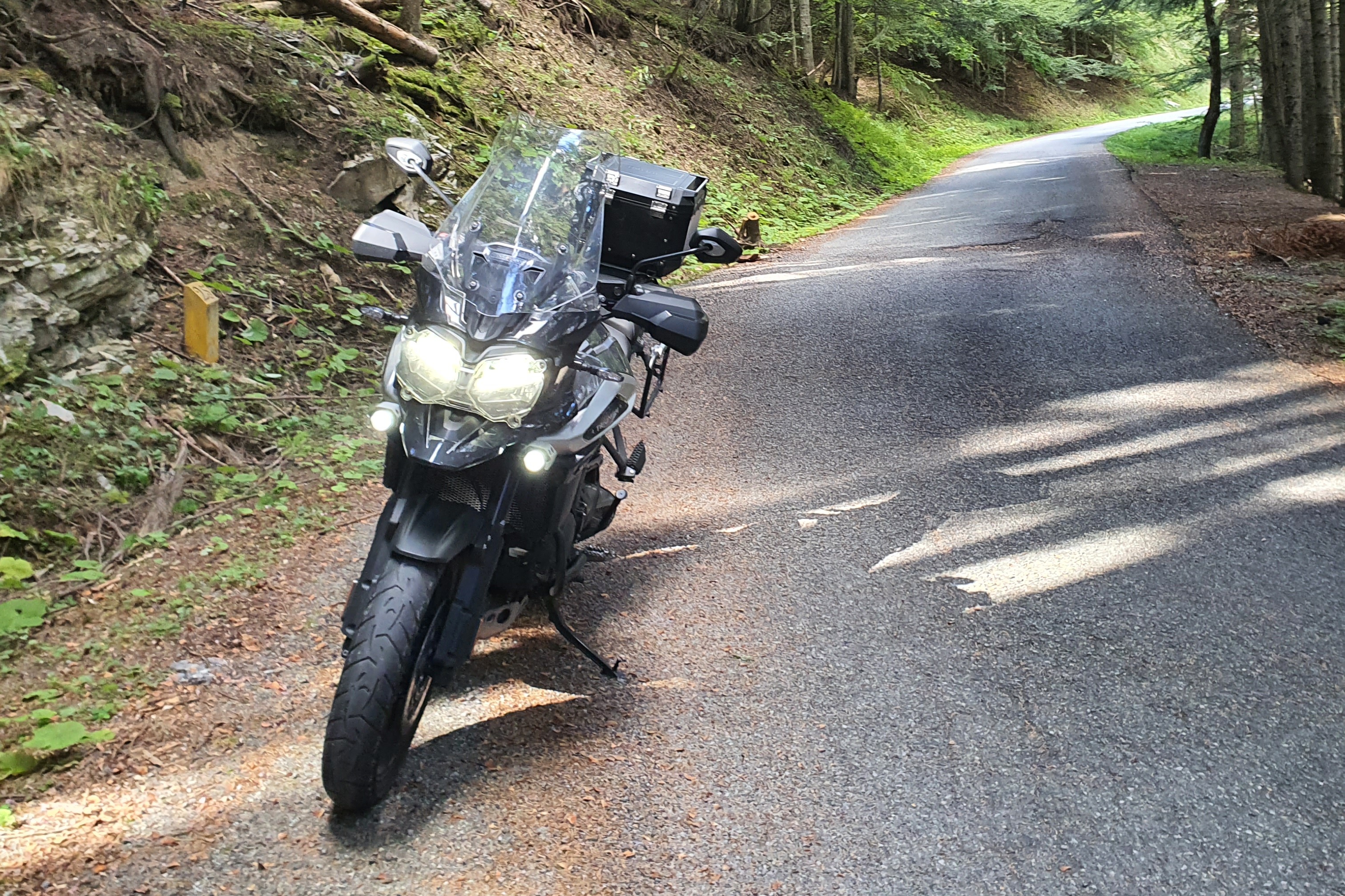 Il paese delle porte dipinte