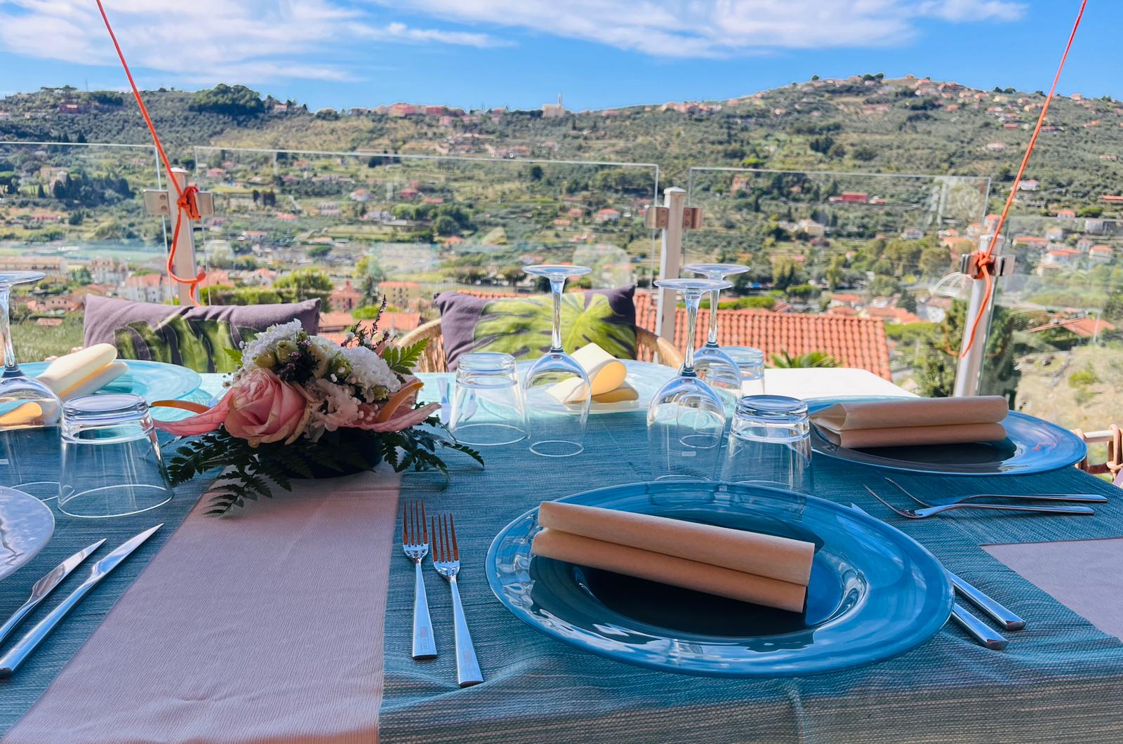 Residence con ristorante in Liguria: cosa cercare